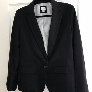 Black suit jacket/blazer